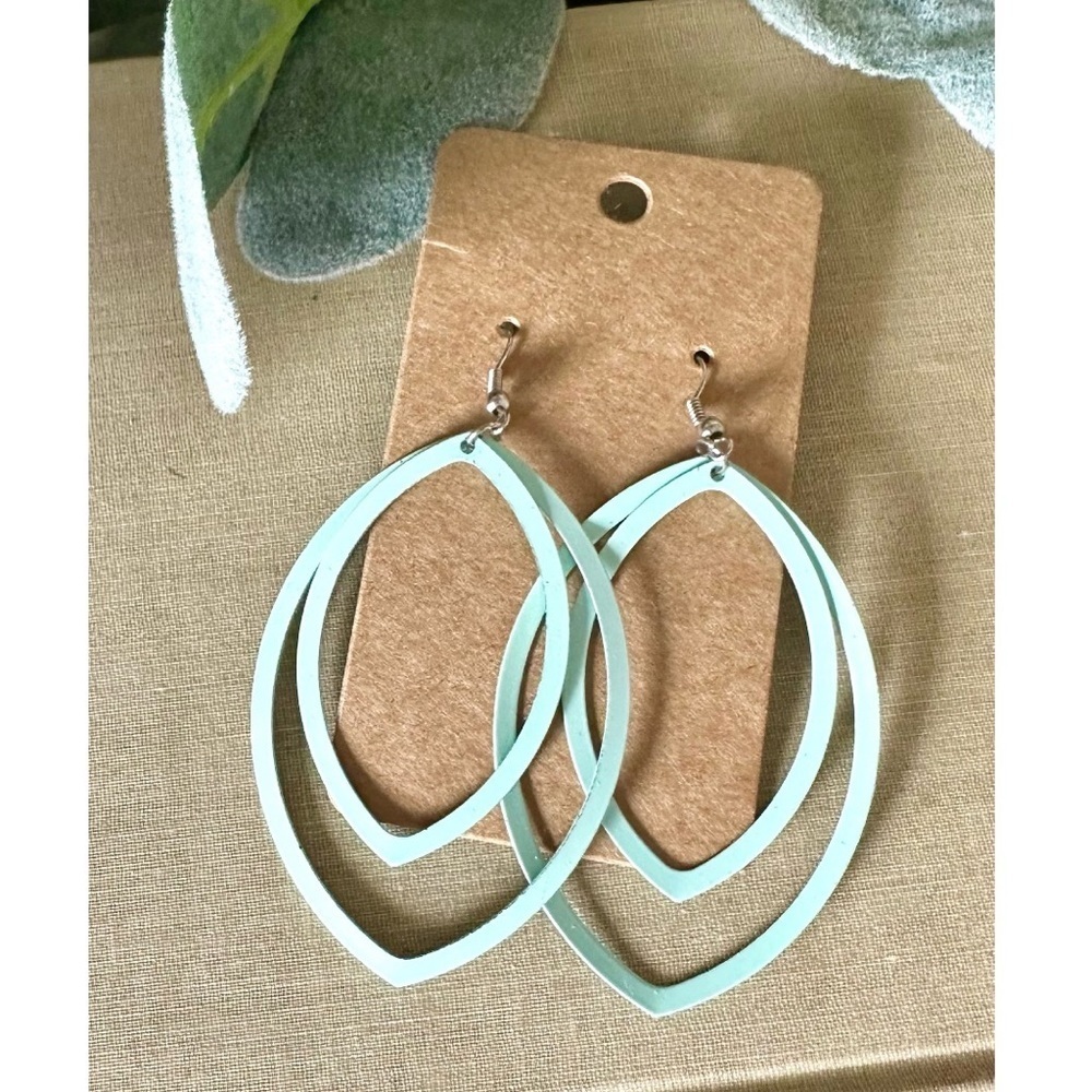 Mint earrings